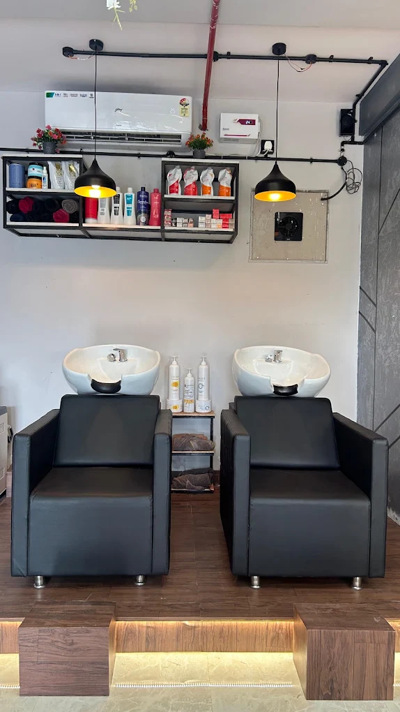 HR Unisex Salon photo 3