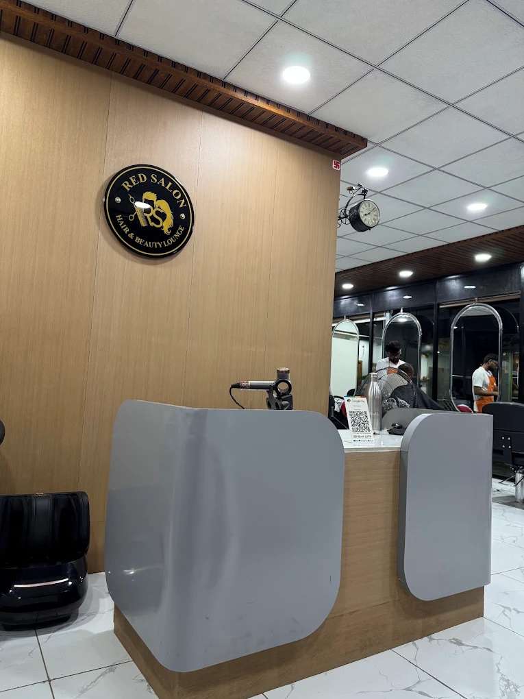 RED SALON Hair & Beauty Lounge