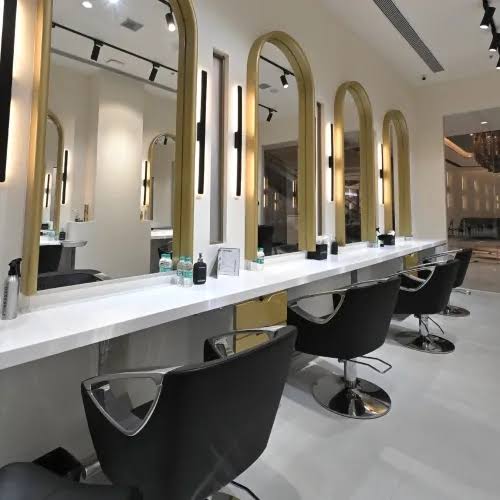Sada Beauty parlour